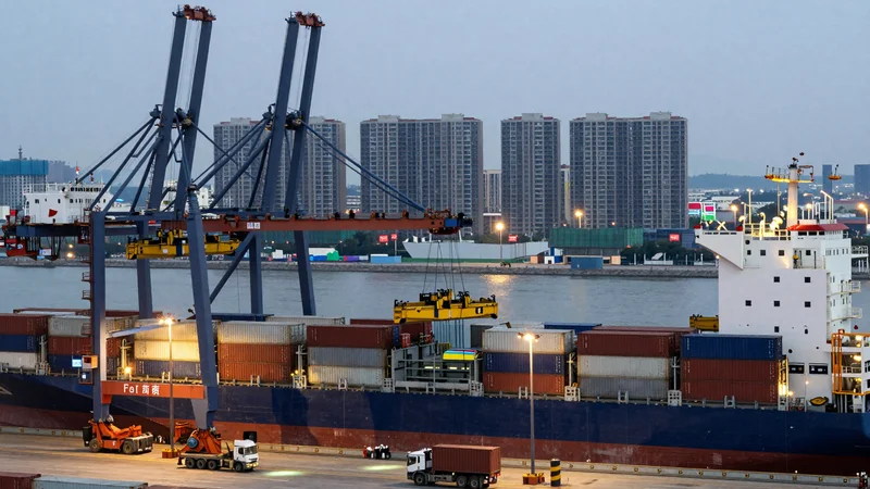 4.3% GDP growth leaves China short of target
